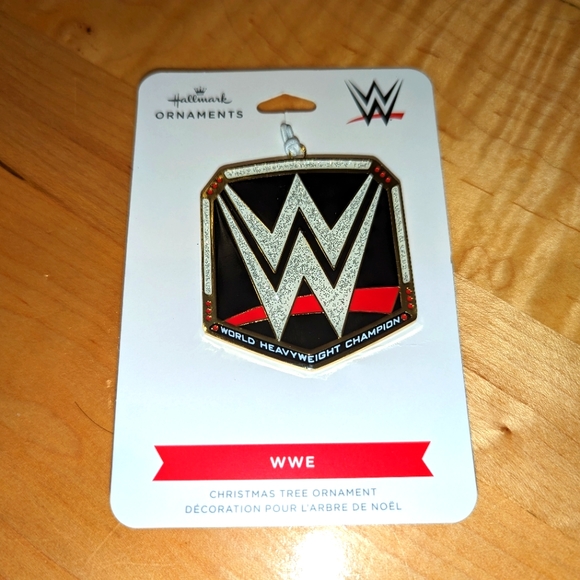 WWE World Championship Wrestling Ornament 🌲 Hallmark Christmas Tree Decor - Picture 2 of 3